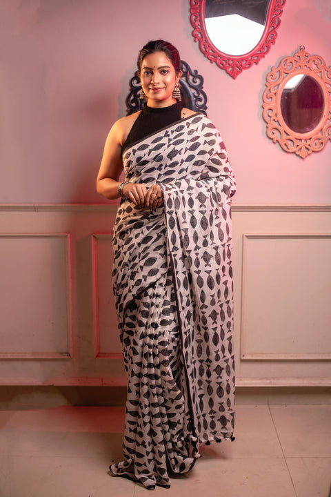 Mulmul Cotton Saree with Fish Print All Over Saree - White & Black Color Combination